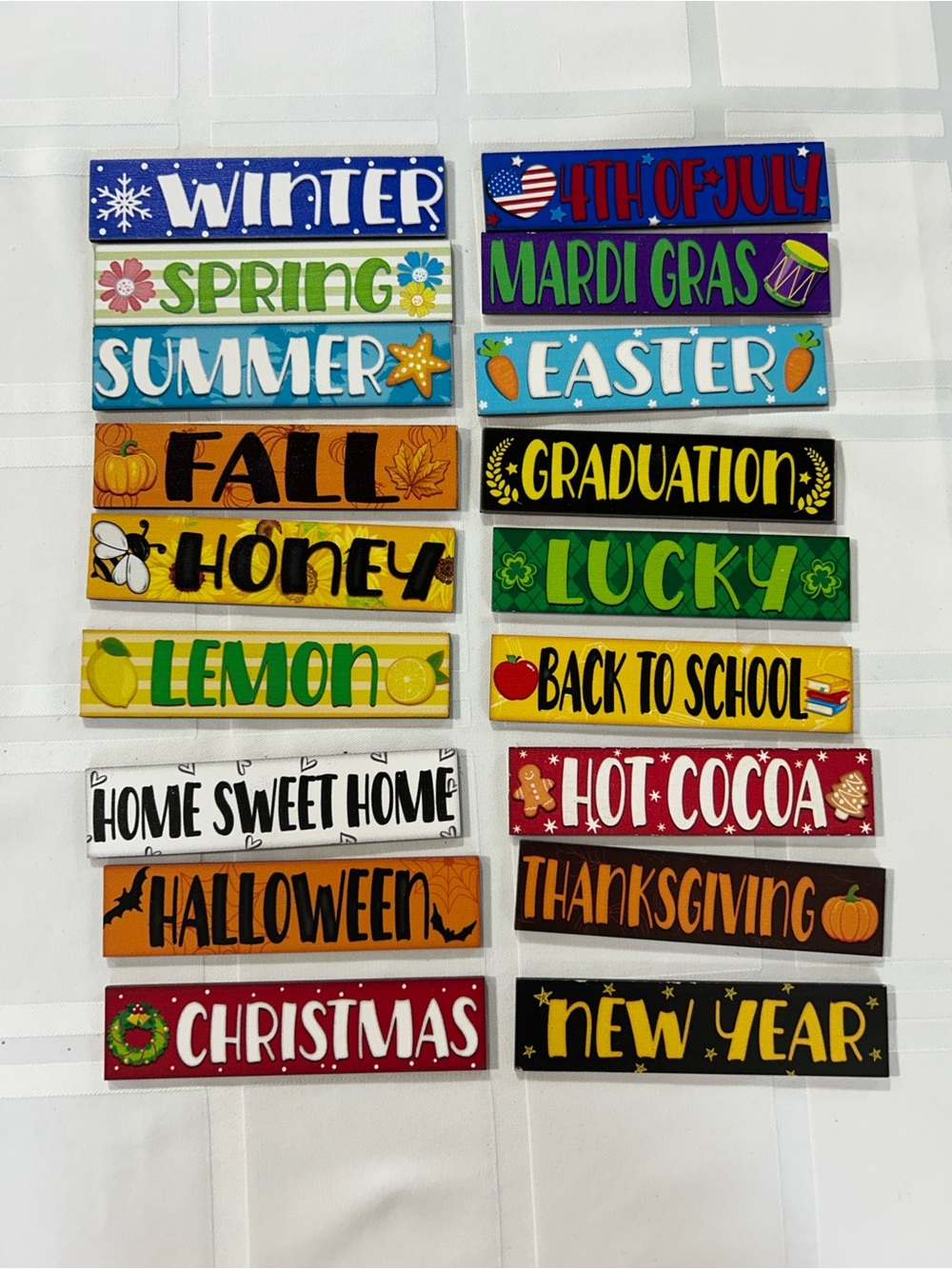 Seasonal & Holiday Wood Plaque Set of Magnetic Wall Signs